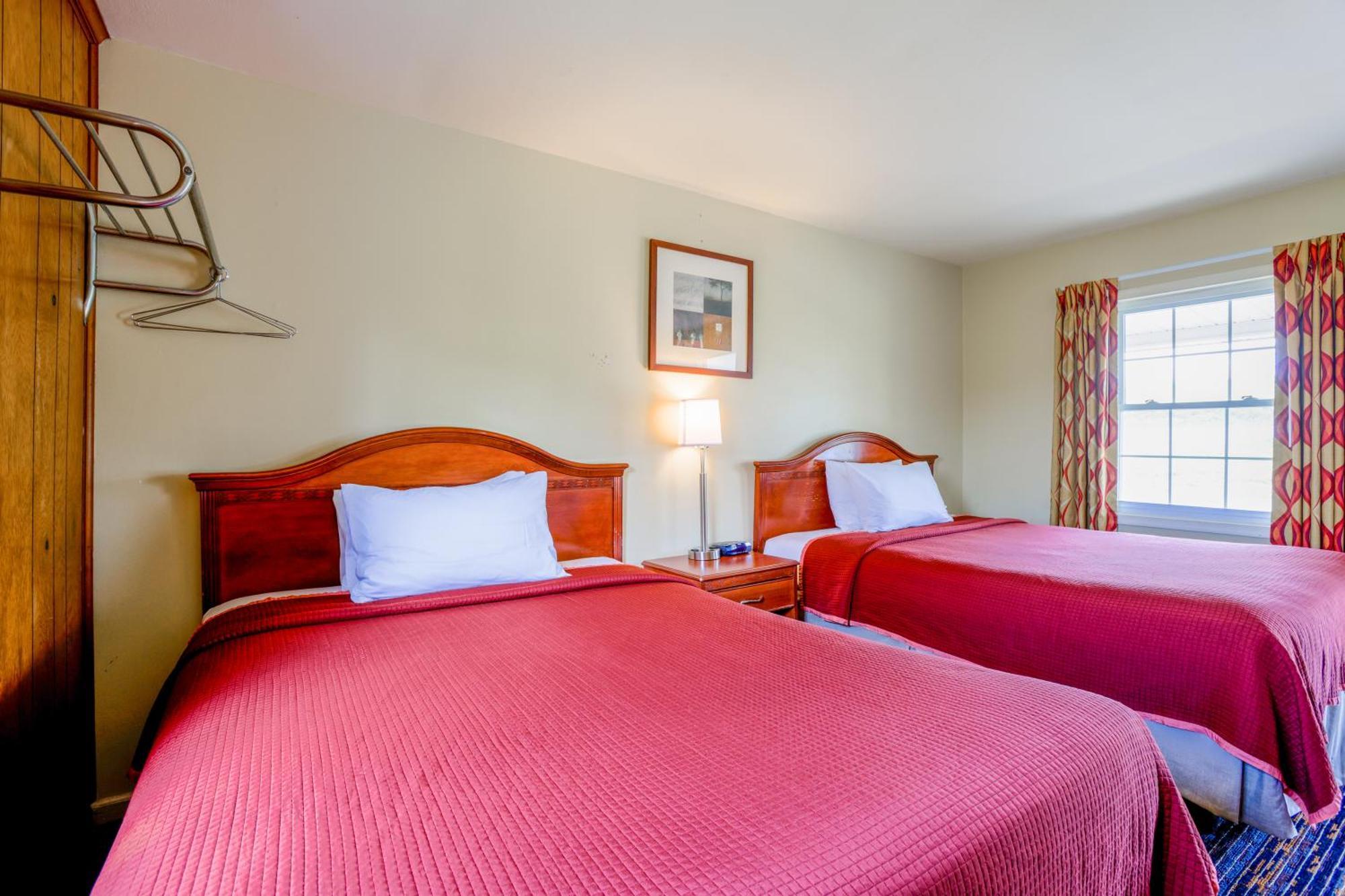 Relax Inn By Oyo Natural Bridge I-81 Екстер'єр фото